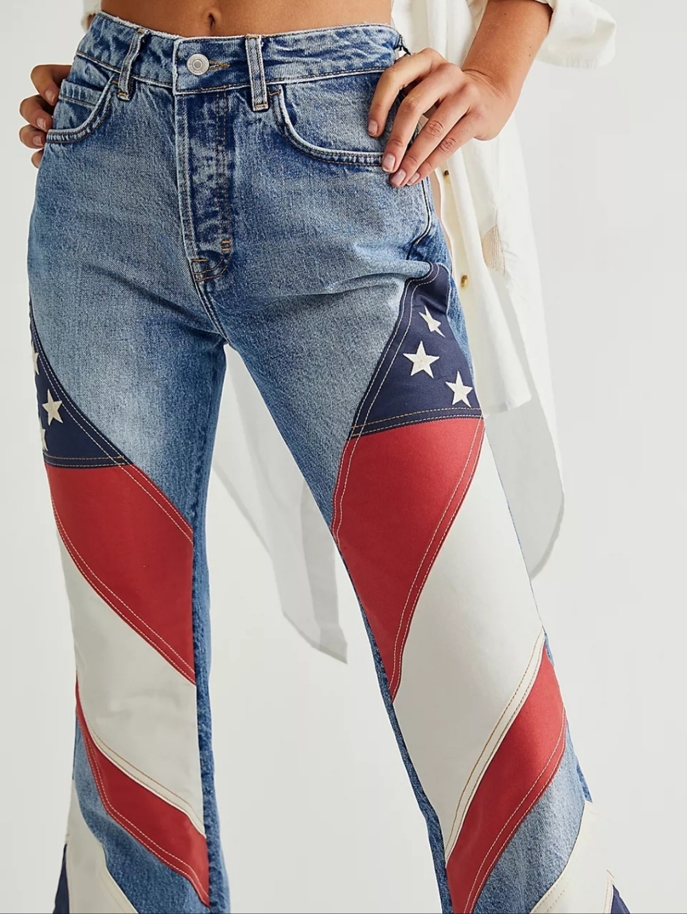 NWT Free People Betsy Flare Jeans - Picture 3 of 9